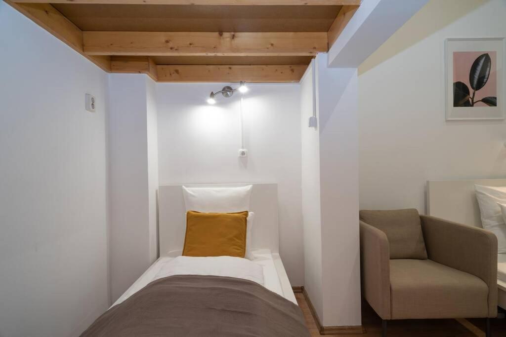 Best Located, 150 M2 5 Bedrooms Apt., Budapest Exterior foto